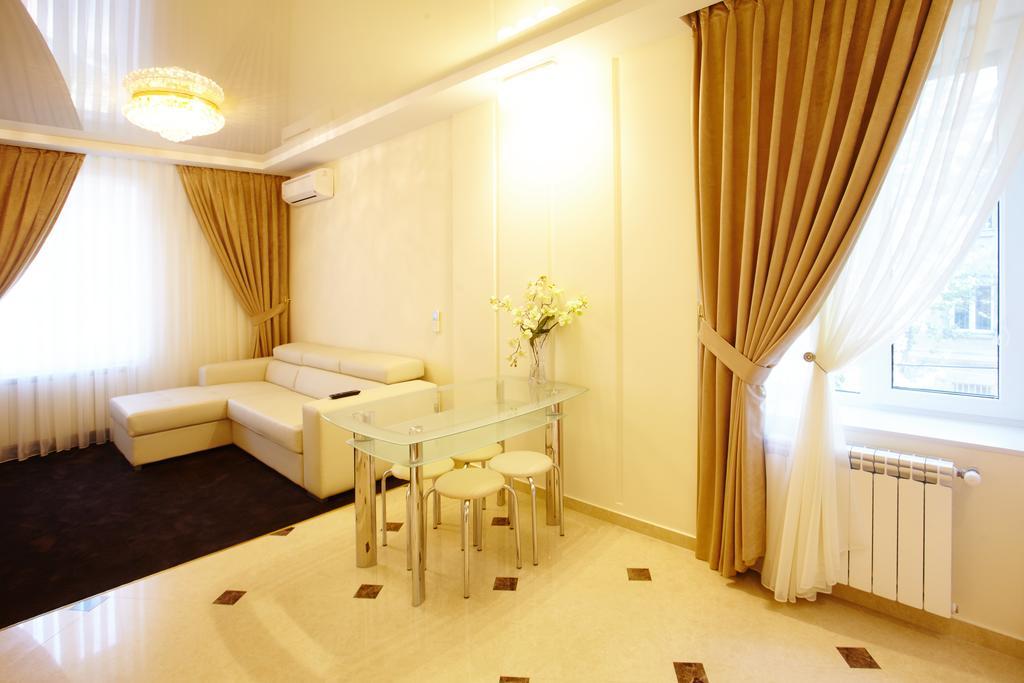 Ultra Central Park Apartments Chişinǎu Buitenkant foto