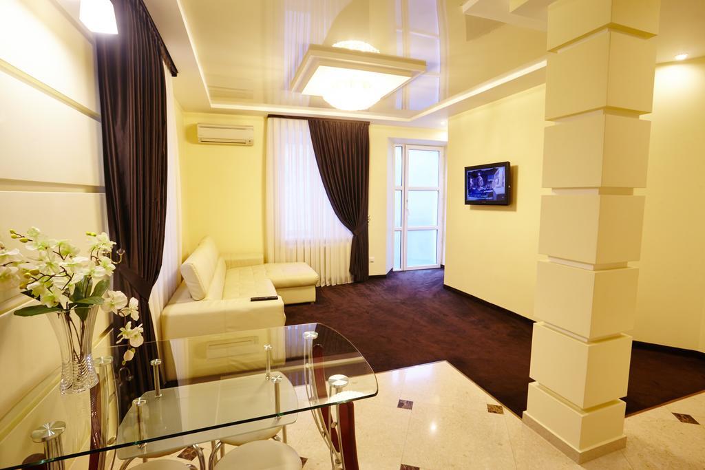 Ultra Central Park Apartments Chişinǎu Buitenkant foto